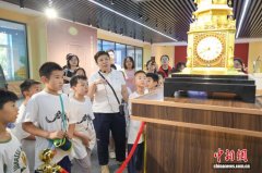 宫廷钟表进课堂：非遗如何拨动现代产业“指针”
